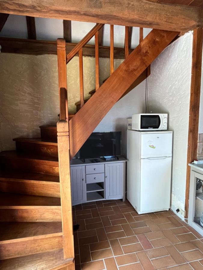 Petite Maison en Périgord Noir Plazac Exterior foto